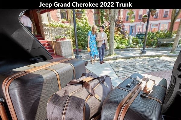 Jeep Grand Cherokee 2022 Trunk storage Space inside view